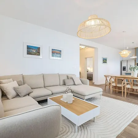 Grota By Interhome Vakantiehuis Maslenica